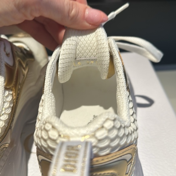 WORN ONCE perfect condition Dior Vibe sneakers, size 7 1/2! - Picture 11 of 12